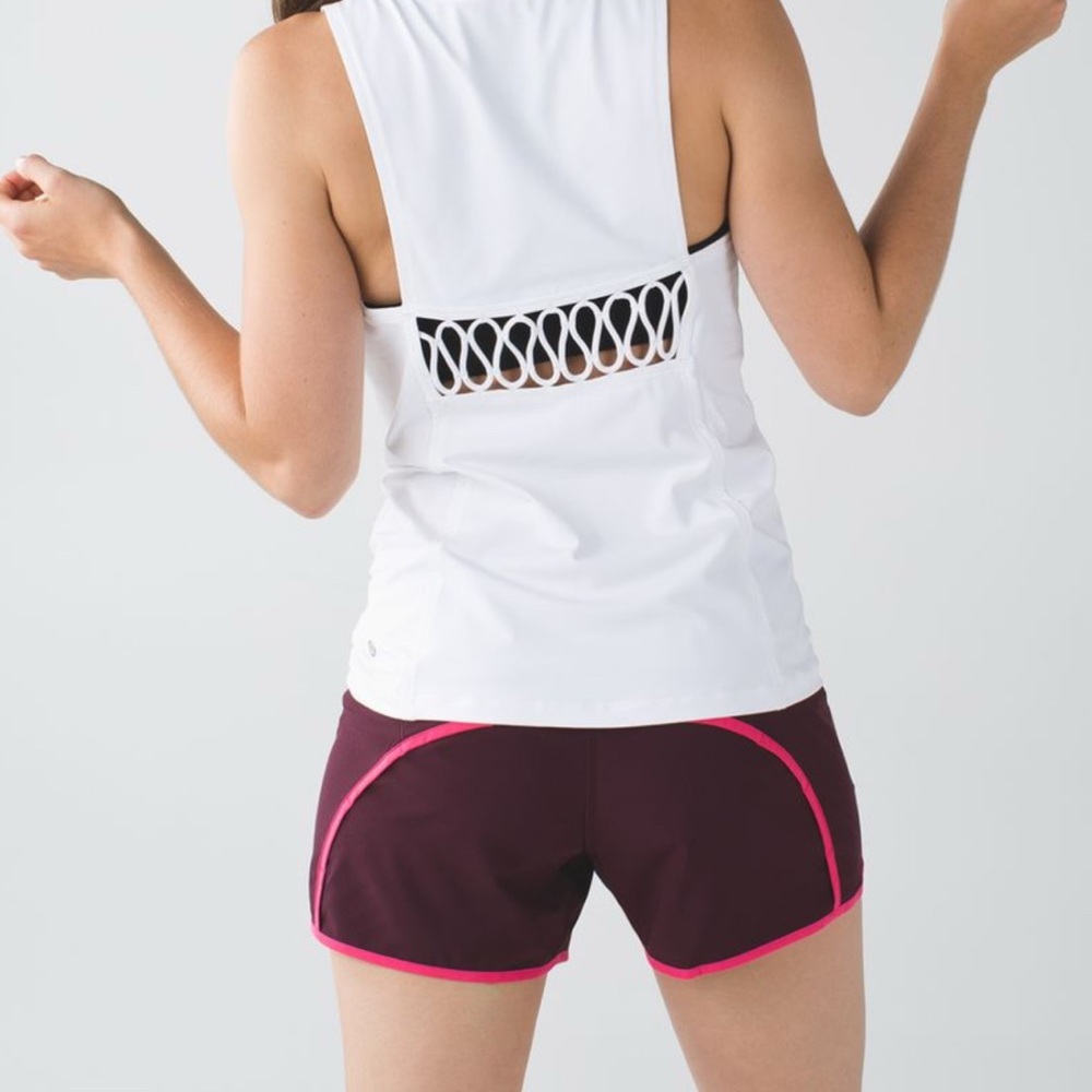 Lululemon Run Time Shorts in Bordeaux drama